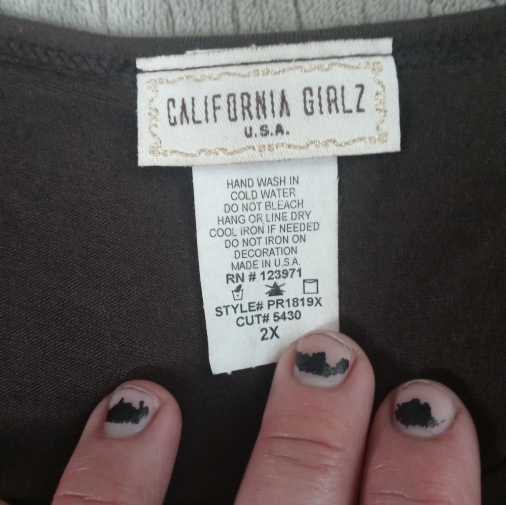 California Girlz Chocolate Brown Cold Shoulder/Size 2XLg - Picture 3 of 8
